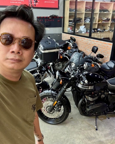 [T4/2025] Mercedes S500, Triumph T120, Honda ADV350, Honda CB1100RS.