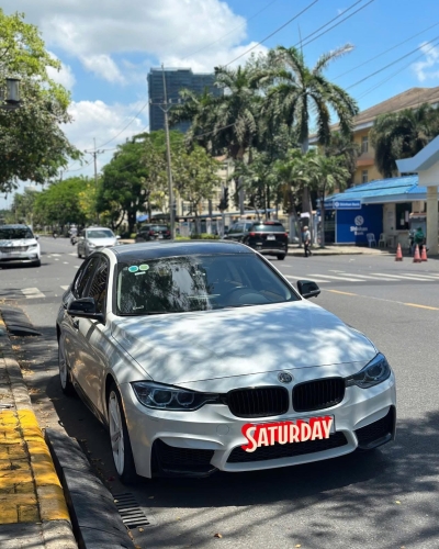 [T4/2025] BMW 320i trắng nội thất kem