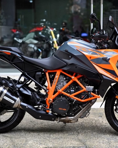 [T7/2026] KTM Superduke 1290 GT 2022