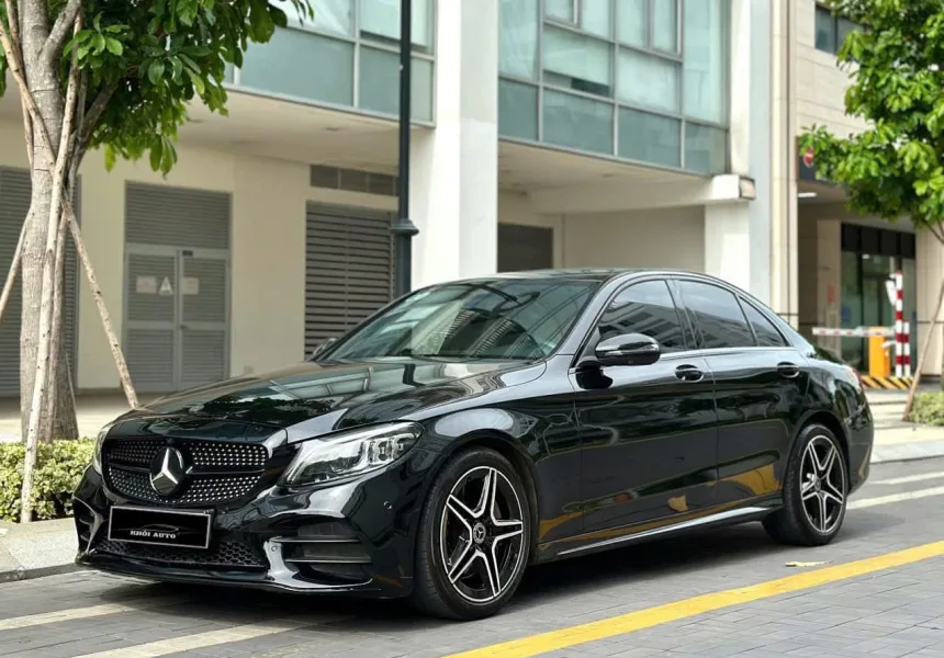 Mercedes C300 facelift model 2019