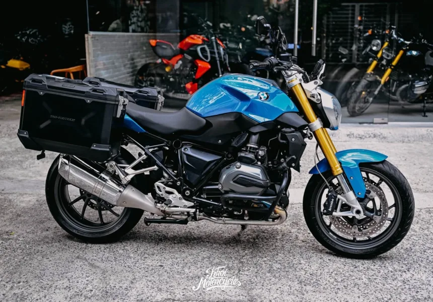 BMW R1200R 2016 xe nhập Đức nguyên chiếc odo 9k km