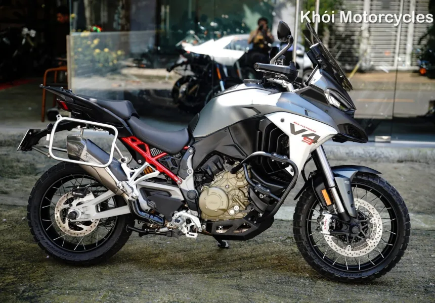 Ducati Multistrada V4S 2022 Aviator Grey Odo 15k km