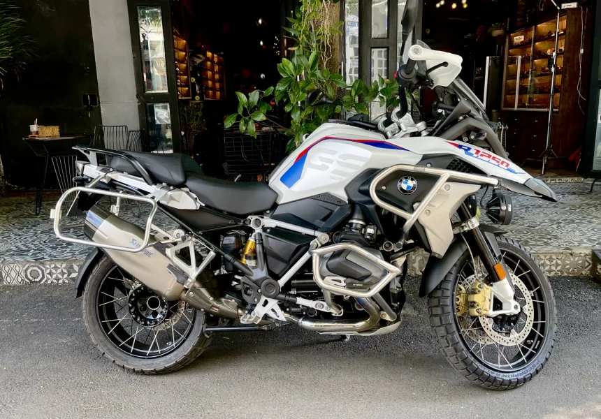 BMW R1250 GS Rallye odo 7k9 km